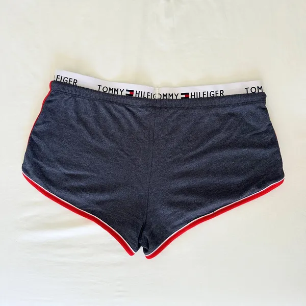 Tommy Hilfiger UO Exclusive Retro Shorts - Navy - M - Image 9