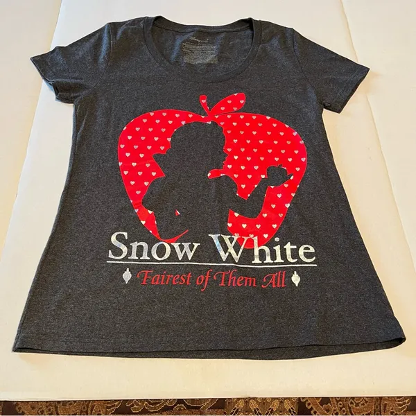 Disney Store Snow‎ White Womens Size Large Grey Gray Fairest of Them All Shirt - Image 2