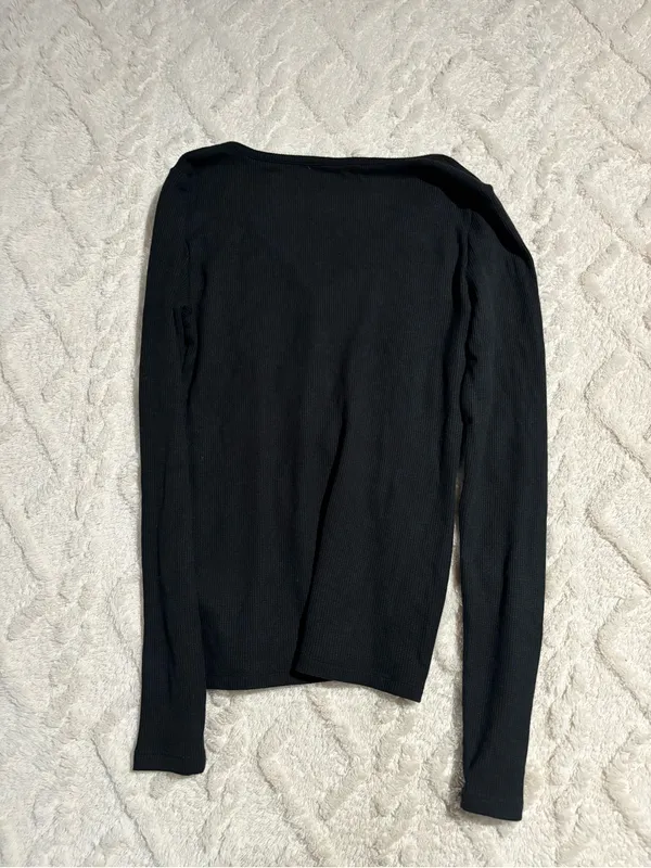 American eagle long sleeve medium - Image 2