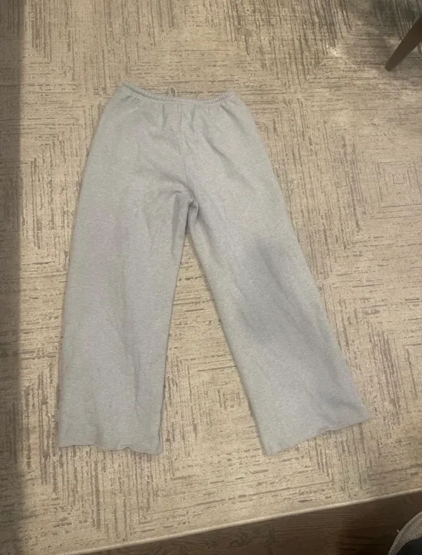 Aritzia Sweatpants - Image 2