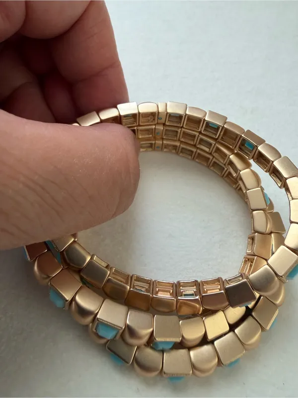 NWOT Roxanne assoulin three bracelets set Gold - Image 8