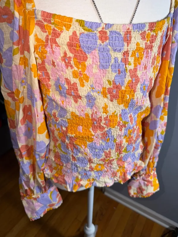 Free People 100% Cotton Floral Smocked Puff-Sleeve Top in Lavender & Orange - Image 6