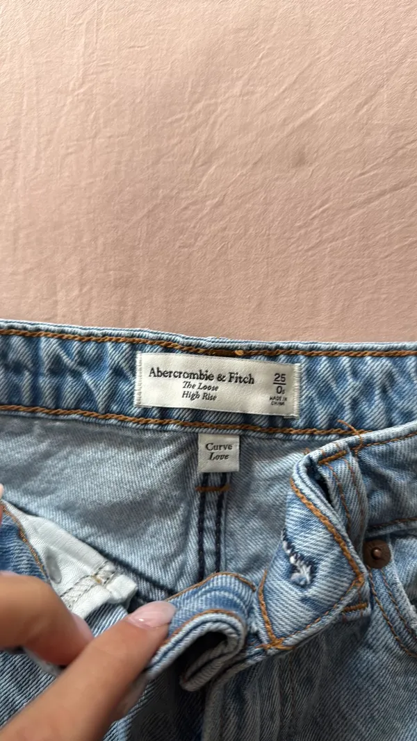 Abercrombie jeans - Image 3