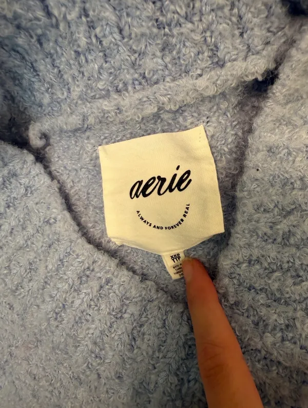Aerie light blue v-neck oversized fuzzy knit sweater - Image 7
