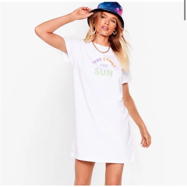 Nasty Gal Here Comes the Sun T Shirt Dress M Short Sleeve White - Image 2