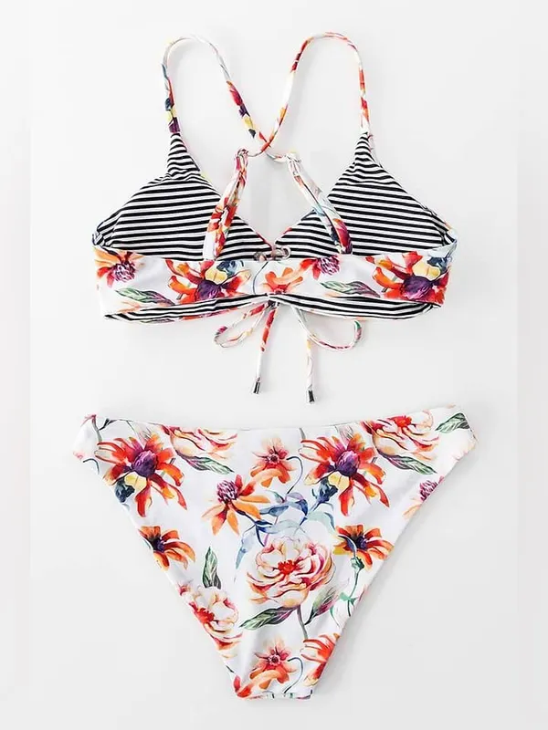 🌺Cupshe Reversible Floral & Striped Bikini Set🌺 ~medium - Image 3