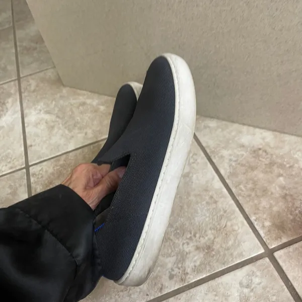Rothy's The Sneaker Black Knit Slip On Blue Trim Women's Shoes Sz 8 pre‎ owned - Image 3