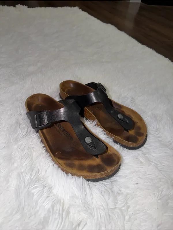 Birkenstock Gizeh Black Leather T-Strap Women’s Sandals Sz 41 - Image 2