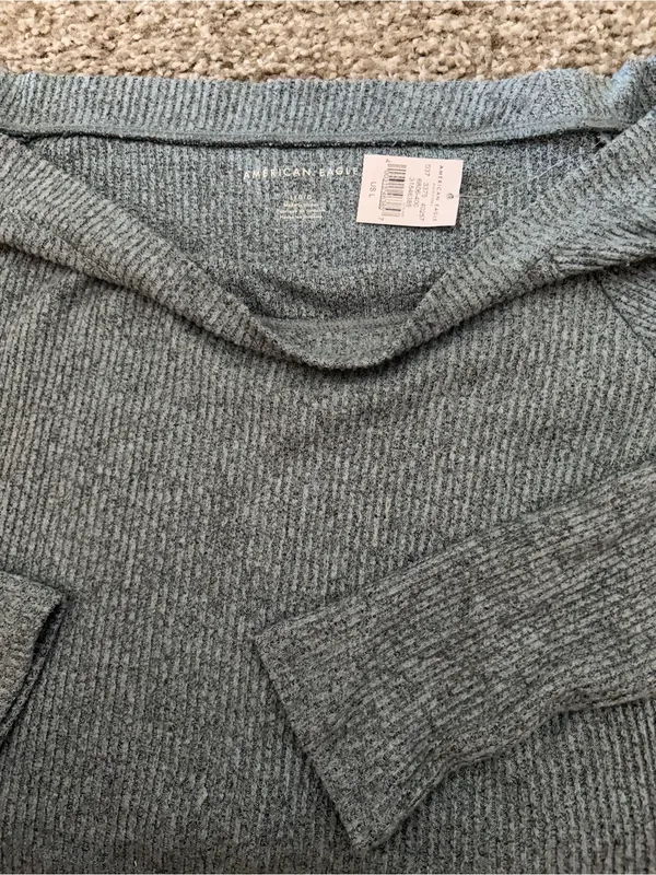 American Eagle Outfitters Ribbed Off-Shoulder Top - Image 2