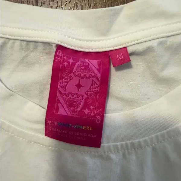 Queen of Sparkles Heart Sequin Graphic Tee White Pink Medium - Image 3