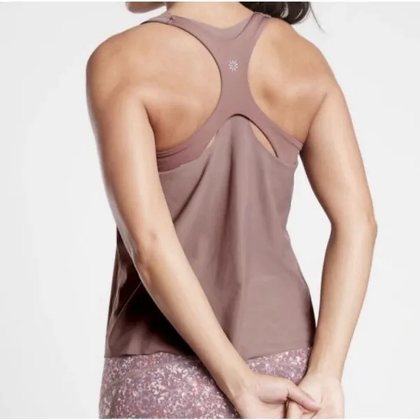 ✨Athleta Ultimate 2-in-1 Support Chocolate Sz Small Top✨ - Image 4