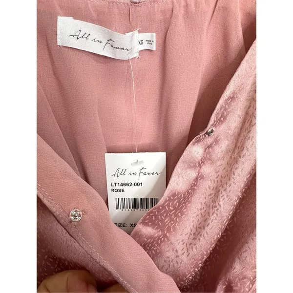 All in Favor‎ Shirt Womens Jacquard Surplice Cami Pink Size XS NWT - Image 3