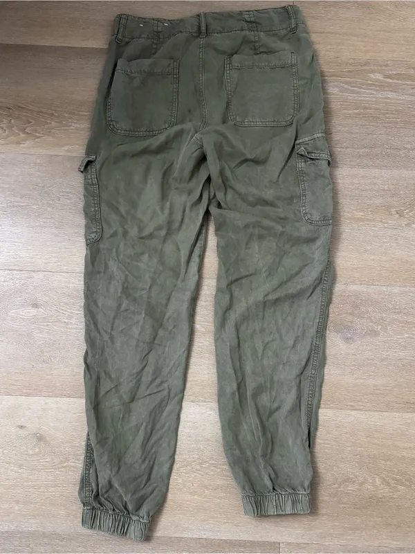 American Eagle Outfitters Olive Green Cargo Jogger Pants - Image 6