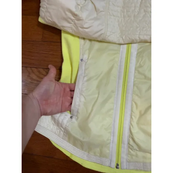 Lululemon Run Bundle Up Jacket In Clarity Yellow‎ Sz 6 - Image 5