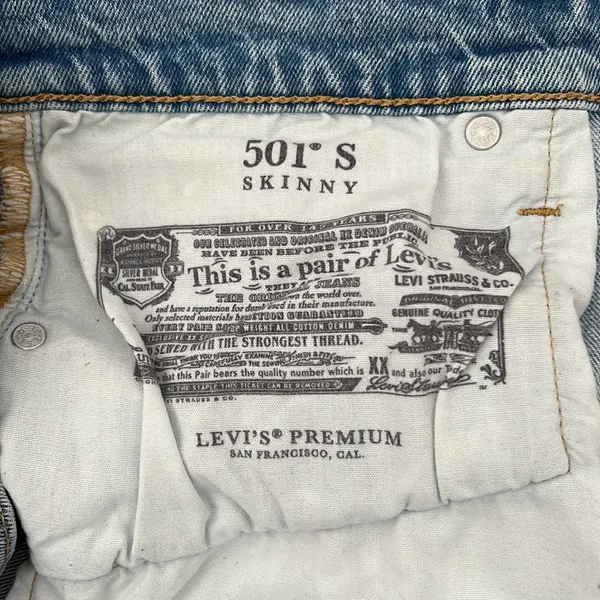 Levi’s 501 Skinny - Image 5