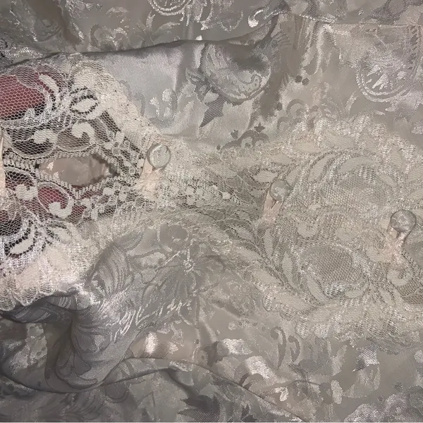 Victoria’s Secret gold label y2k 90s cream open front button lace cami summer - Image 3