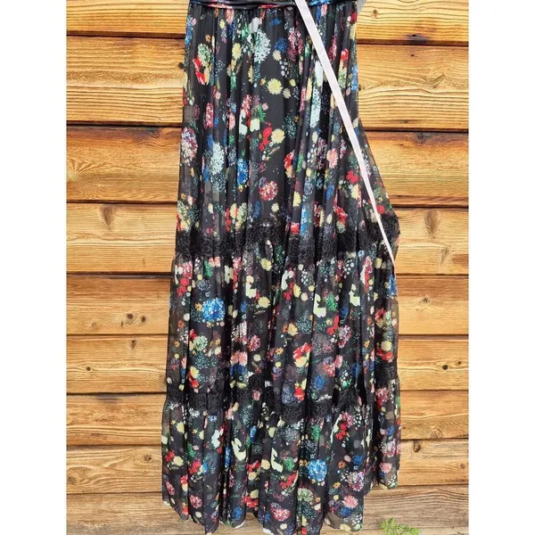 Mac Duggal Size 2 Black Floral Plunge V Neck Lace Maxi Long Formal Gown Dress - Image 8