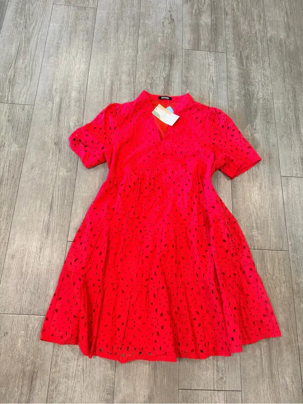 V-Neck Red Eyelet Tiered Mini Dress - Image 2