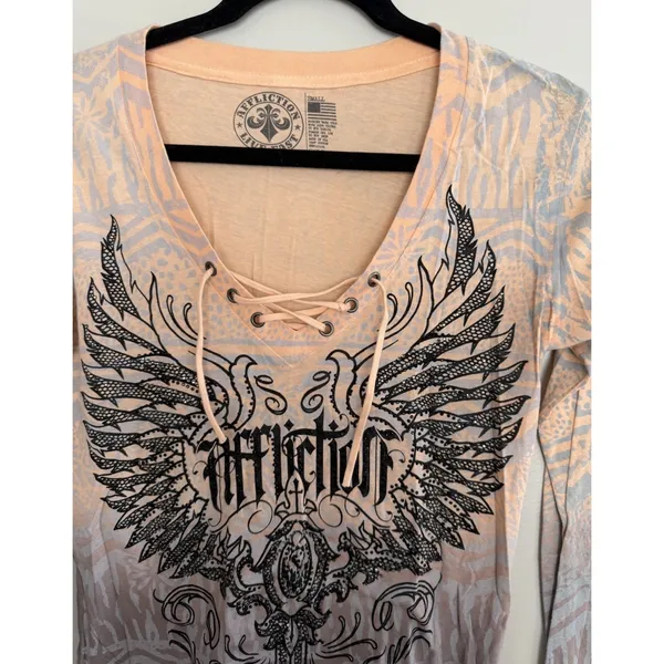 Affliction Nicolette L/S Rhinestone Cross & Wings T-Shirt Women's Size‎ Small - Image 3