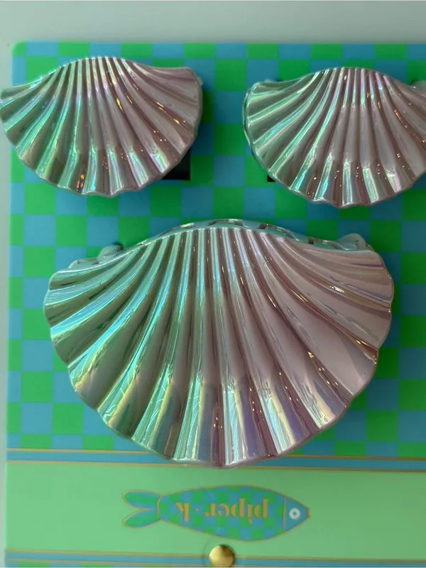 Piper k nwt Iridescent Pink & Green Shell hair claw clip Set seashell - Image 2
