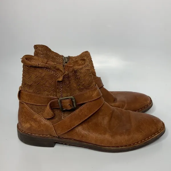 Trask Alexa booties leather boots size 8‎ Brown - Image 3