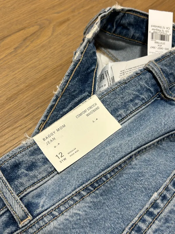 American Eagle Size 12 baggy mom jeans super high rise - Image 11