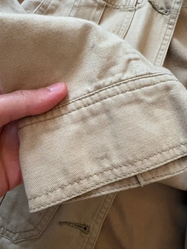 Beige Button - Image 7