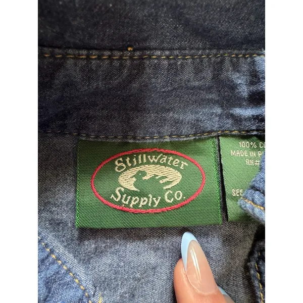 Stillwater Supply Co Women Medium Denim Snap Button Long Sleeve‎ Western Shirt - Image 3