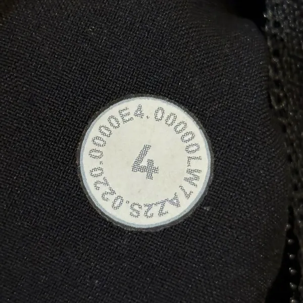 Lululemon Tracker Short V *4" - Image 2