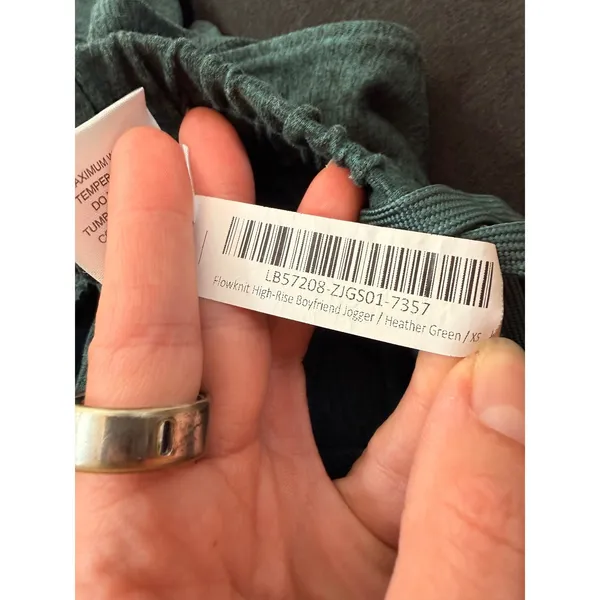 Quince FlowKnit Highrise Boyfriend Performance Joggers Heathered Green XS - Image 7