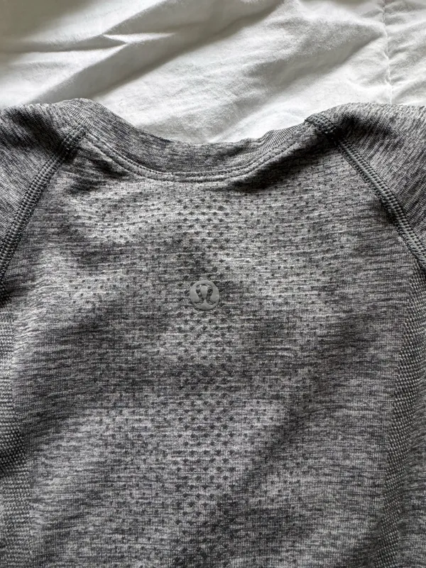 Lululemon Swiftly Tech Short Sleeve - Image 5
