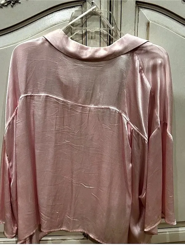 Zara pink satin effect crop top button up Size XS - Image 6