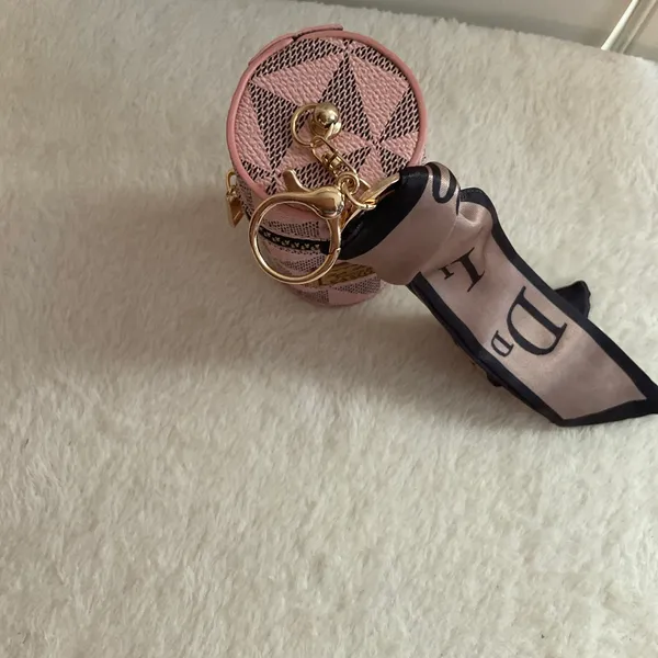 Key fob with little bag attached Pink - Image 3
