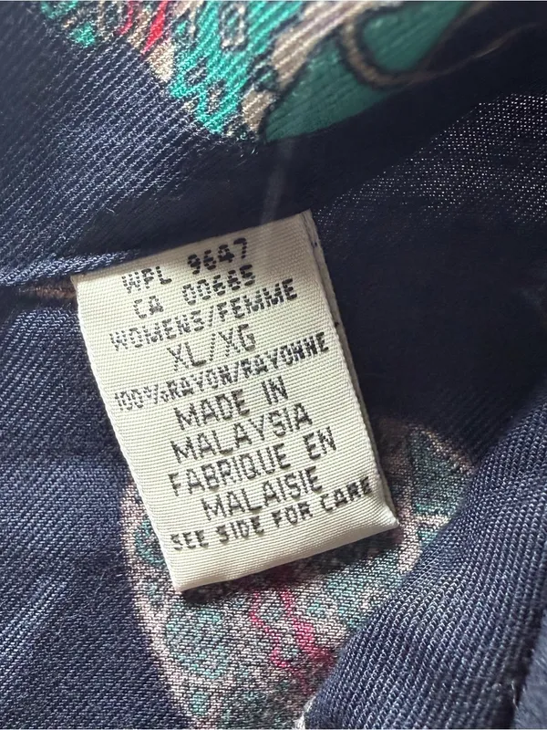 Eddie Bauer Button Down Shirt XLarge Skiing Hiking Winter Print Blue Vintage - Image 5