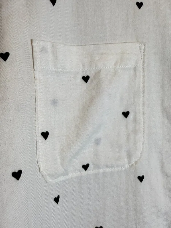 Abercrombie & Fitch Heart Print Boyfriend Button Up Shirt Women's Small Ivory - Image 8