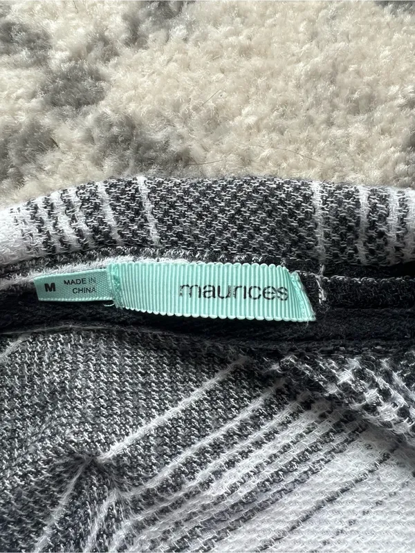 Black and White Plaid Top - Image 3