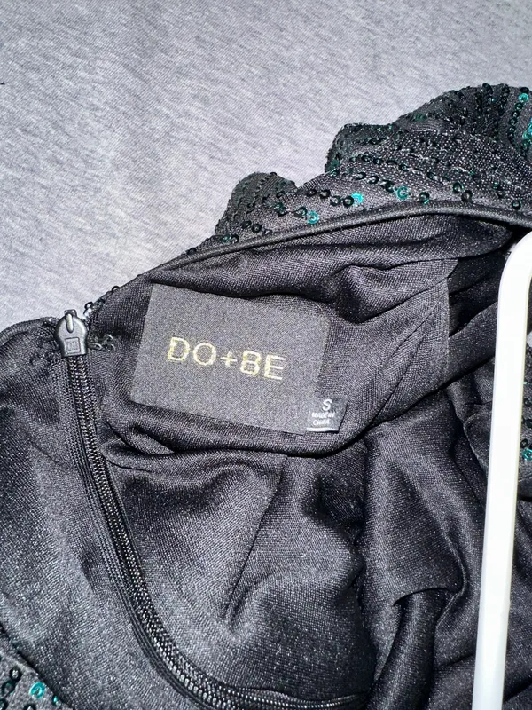 Do+Be Boutique Green Sequin Dress - Image 3