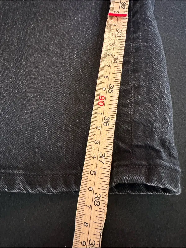 Abercrombie & Fitch High Rise Black Jeans Size 31 Short Straight - Image 10