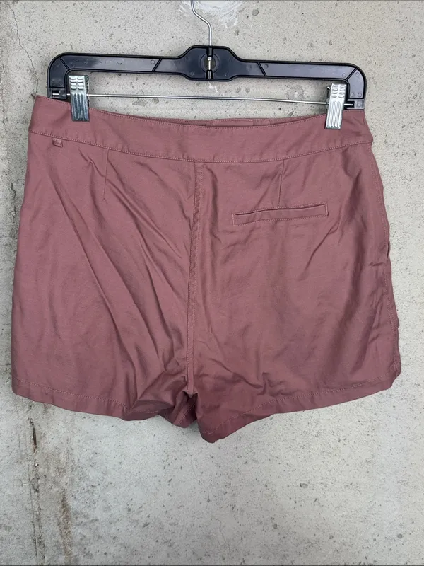 Lululemon High Waisted Red Dust Mauve This Instant Short -8 - Image 4