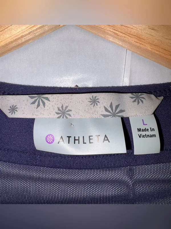 Athleta‎ Full Tilt Jacket Womens Lg Navy Blue Mesh Panels Yoga Workout Full Zip - Image 6