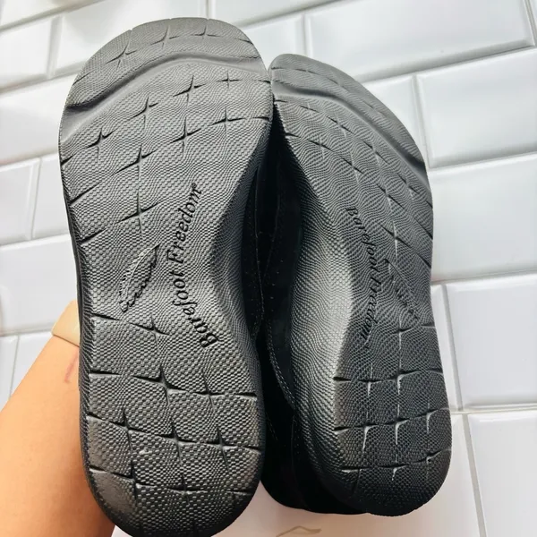 Black Mary Jane‎ Shoes Size 8 - Image 8