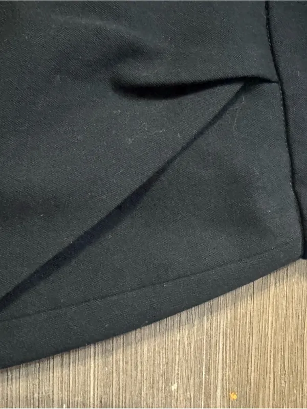 Classic Black Pencil Skirt - Image 4
