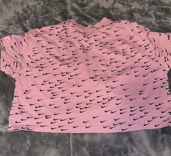 Nike Sportswear crop top - Image 6