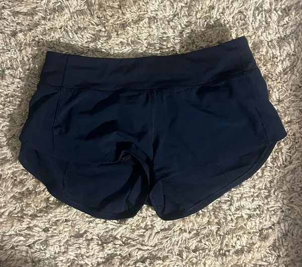 Lululemon Speed Shorts 2.5" Low-Rise - Image 2