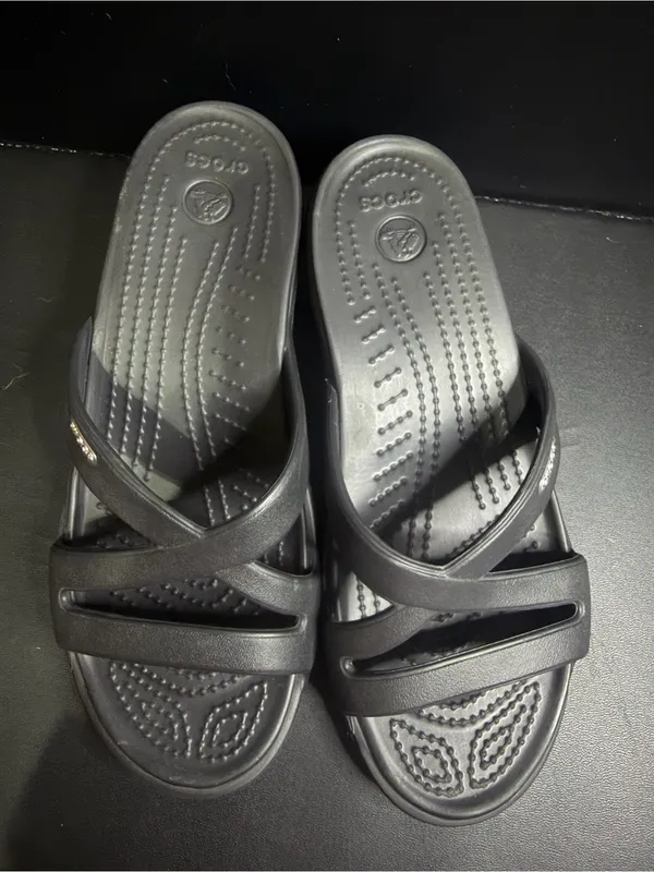 Crocs Black Criss Cross Sandals - Image 2