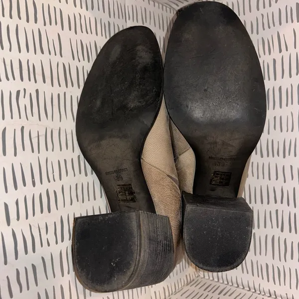 Free People Terrah Grey Leather Cut Block Heel Ankle‎ Booties Shoes Women 8.5 39 - Image 6