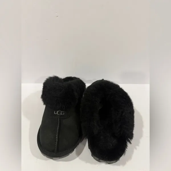 UGG Coquette Slippers Women’s 6 Black Shearling Lined Indoor Outdoor - Image 2