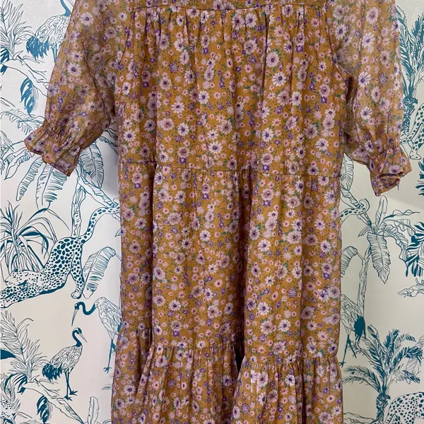 Floral Brown Dress with Ruffle Hem - Image 2