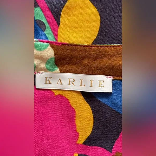 Karlie Pink and Blue Floral Blouse - Image 6