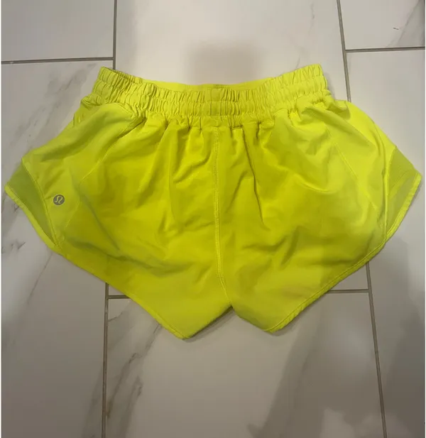 Lululemon Hotty Shorts 2.5"  - Image 2